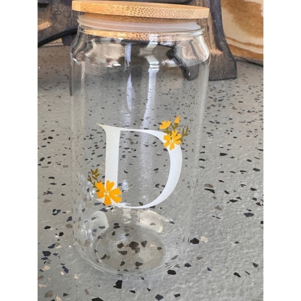 Initial Glass‎ Cup, Personalized Glass Drinking Monogrammed "D"